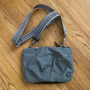 lululemon athletica Convertible Crossbody & Belt Bag